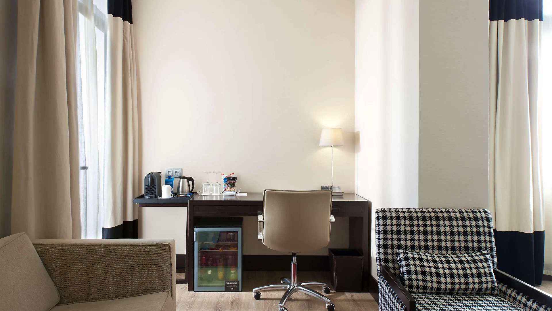 Hotel Nh Avenida Jerez Jerez de la Frontera 4*,  Spanien
